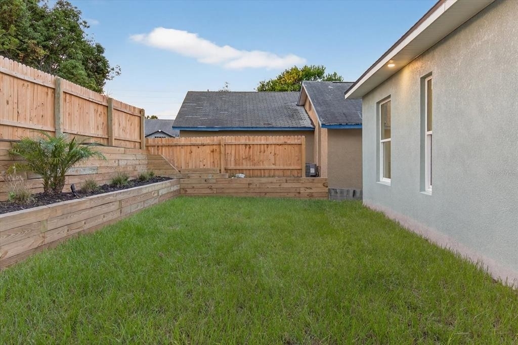 207 Athens Street - Photo 69