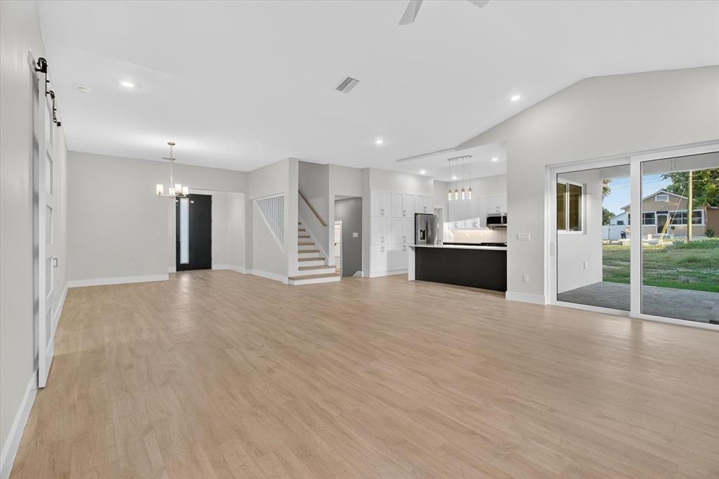 207 Athens Street - Photo 21