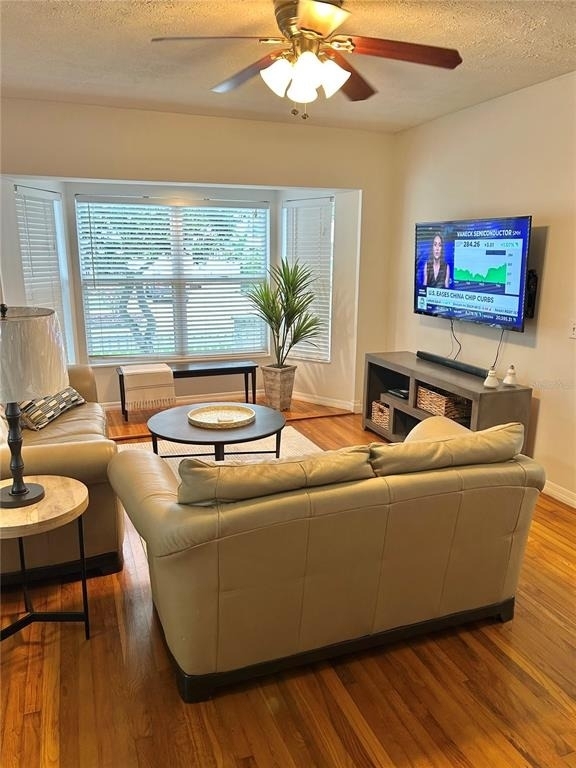 3014 W Mason Street - Photo 2