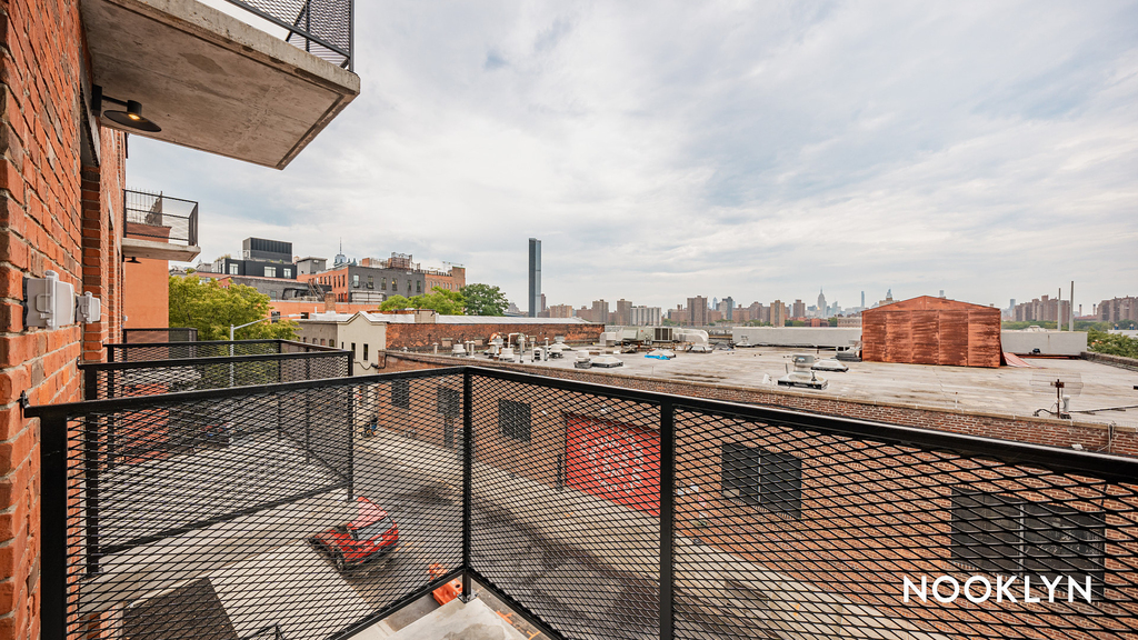 68 Gold Street - Photo 3