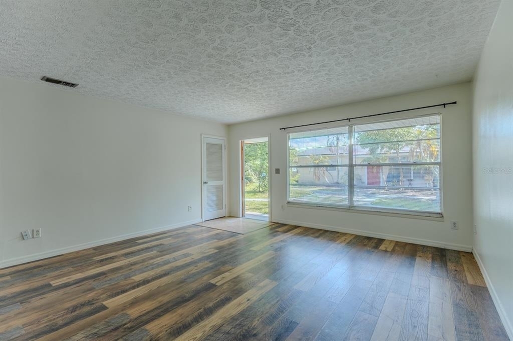 212 Tenneessee Avenue - Photo 6