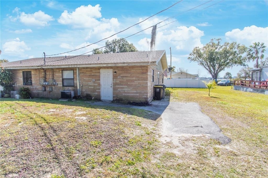 709 Mosley Road - Photo 1