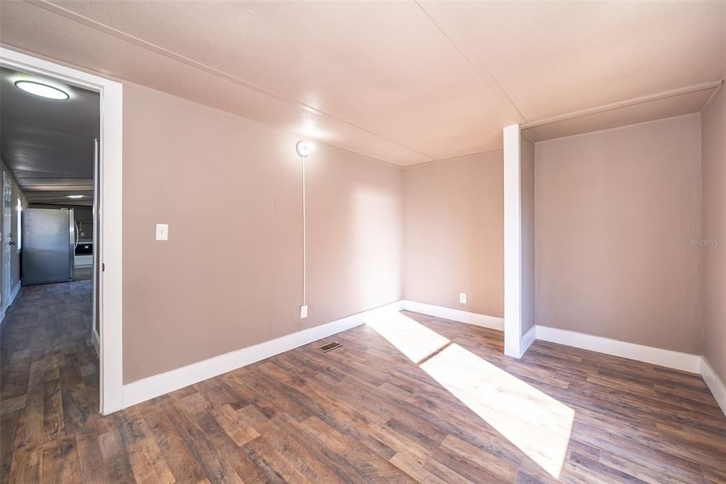 101 Caroline Avenue - Photo 12