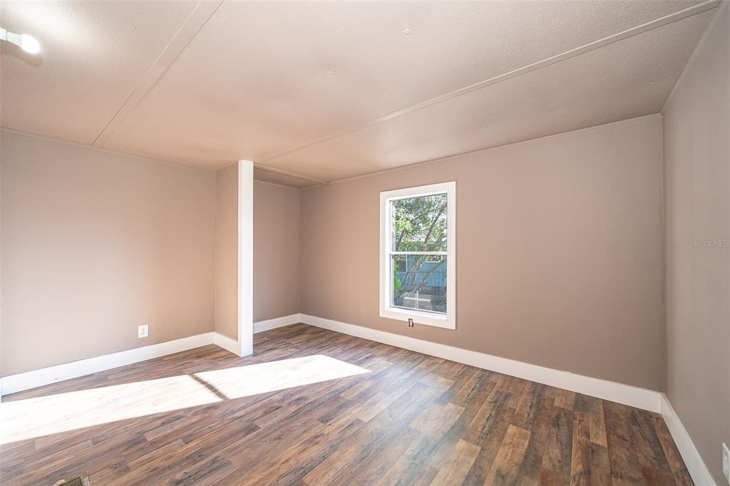 101 Caroline Avenue - Photo 11