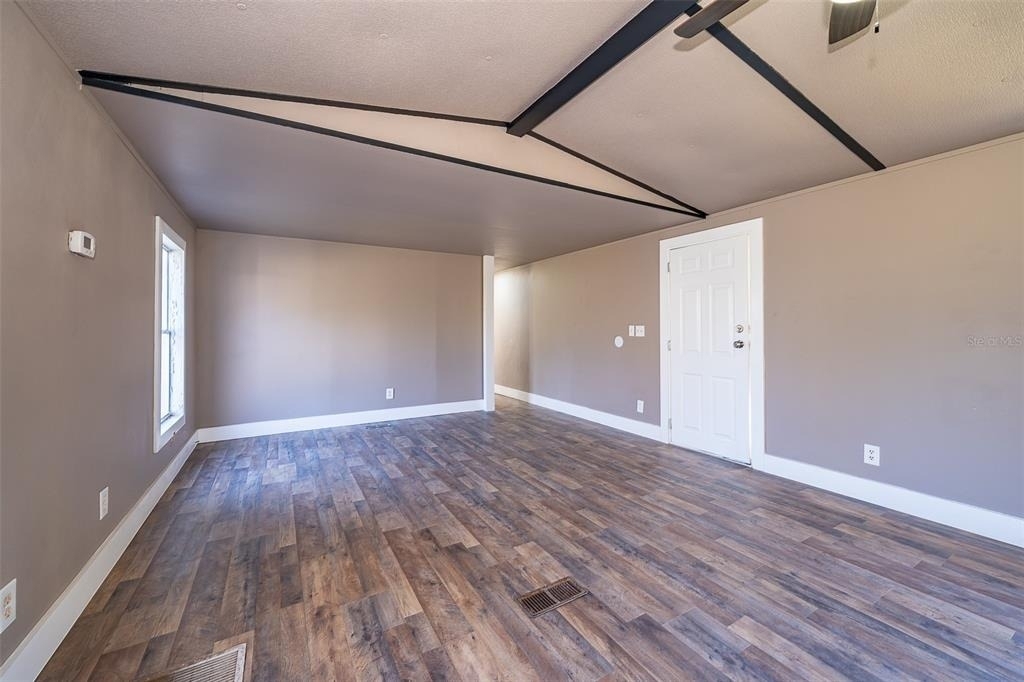 101 Caroline Avenue - Photo 6