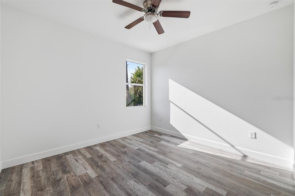10047 Amicola Street - Photo 5