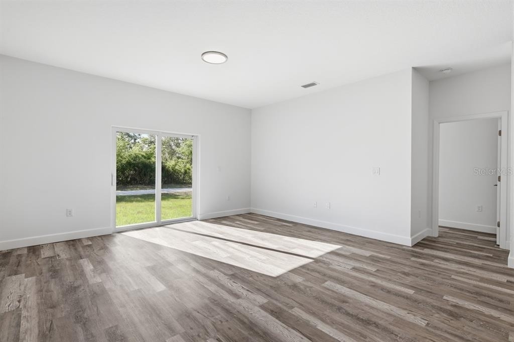 10047 Amicola Street - Photo 8