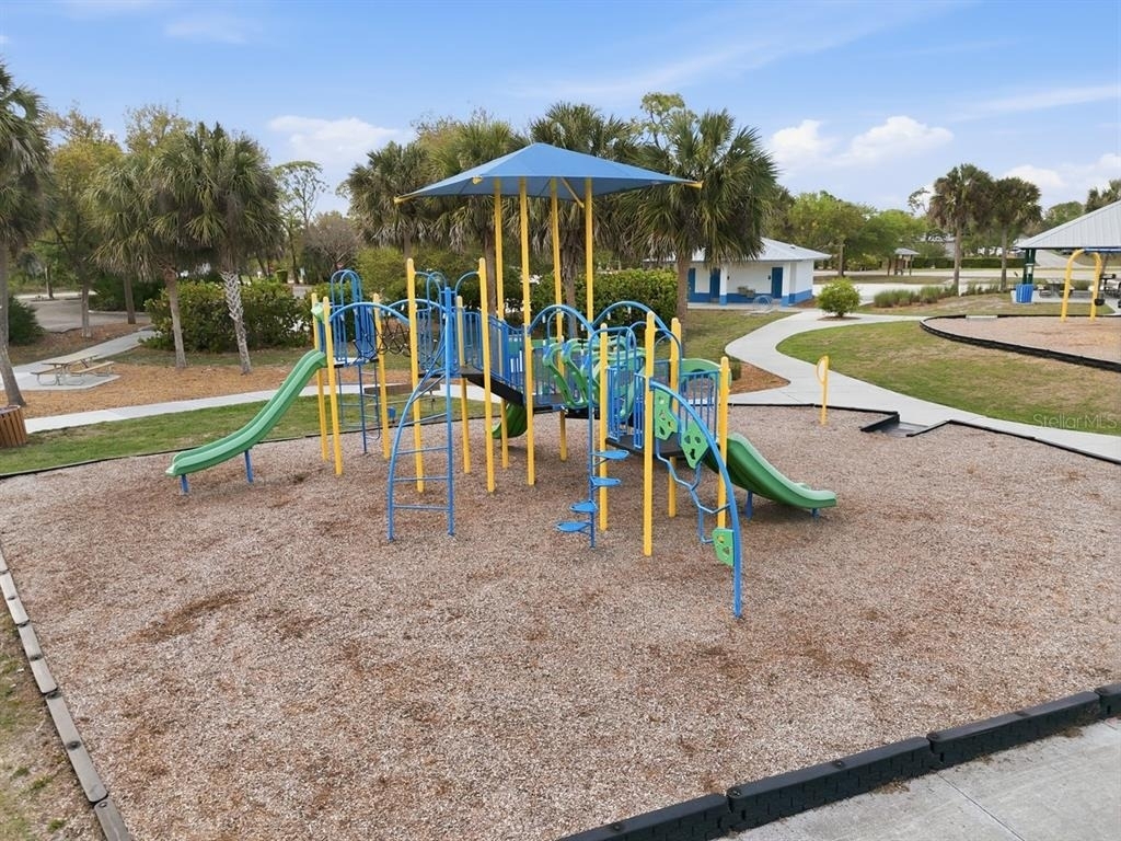 10047 Amicola Street - Photo 16