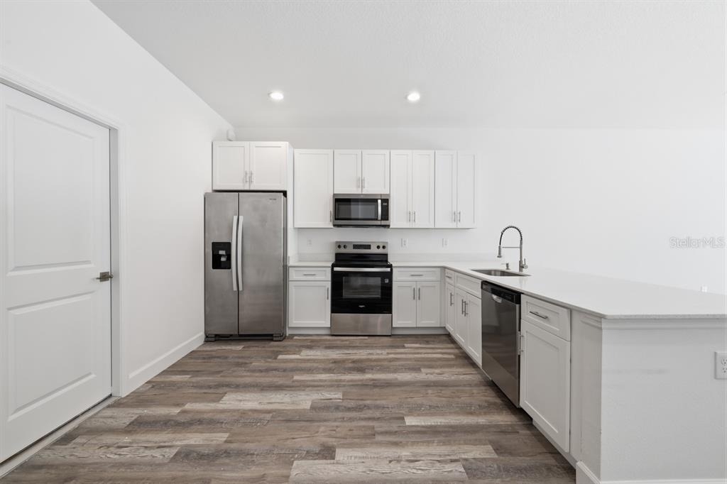 10087 Amicola Street - Photo 9