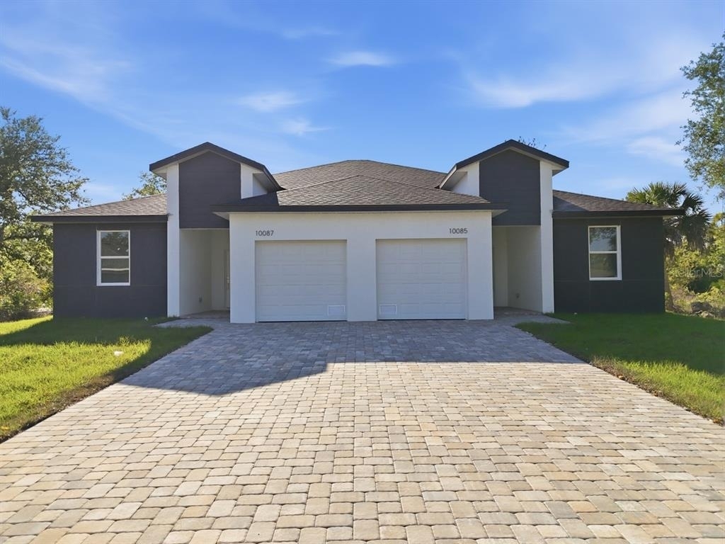 10087 Amicola Street - Photo 0