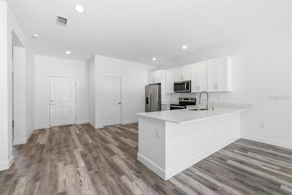10087 Amicola Street - Photo 10