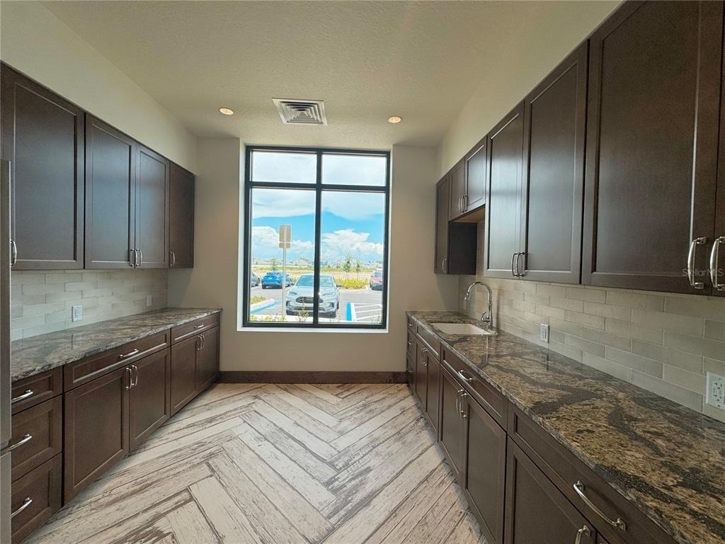2711 Pioneer Trail - Photo 33