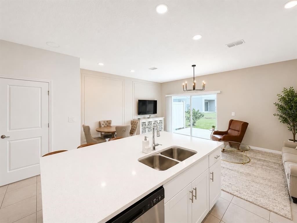 3801 Sepia Street - Photo 6