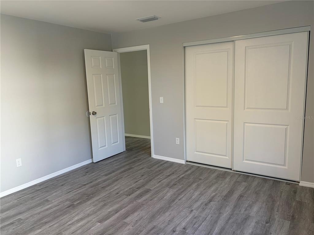 190 W Ventris Avenue - Photo 19