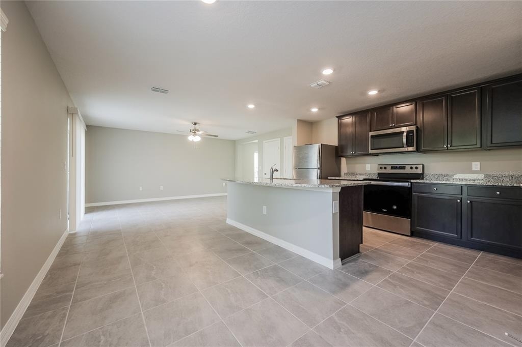 1662 Redfin Drive - Photo 3
