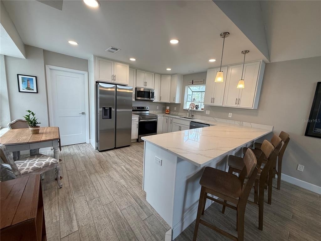 509 N Peninsula Avenue - Photo 5