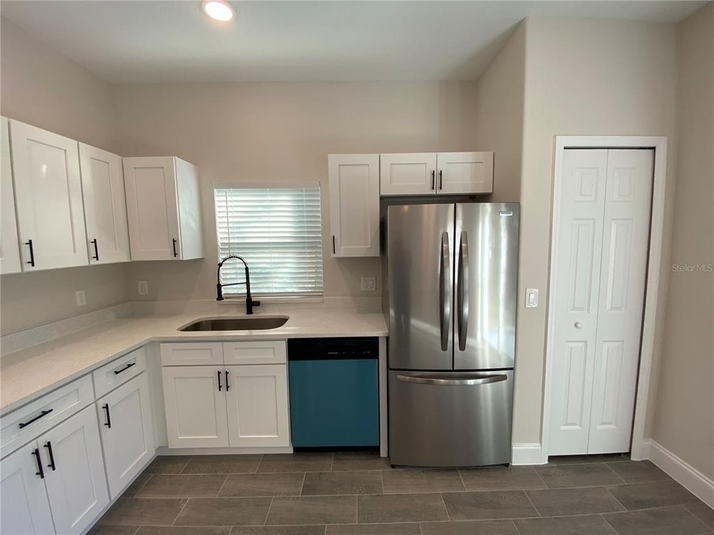 732 S Lee Avenue - Photo 9