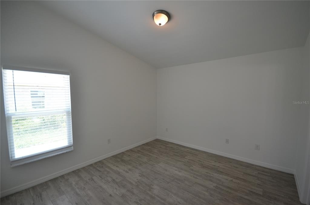 2225 Carver Avenue - Photo 12