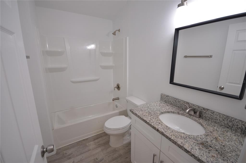 2225 Carver Avenue - Photo 7