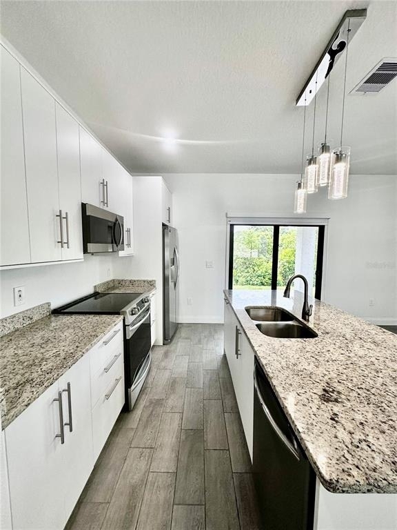 774 W 9th Street - Photo 8