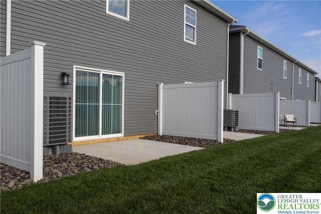 1411 Greenview Drive - Photo 24