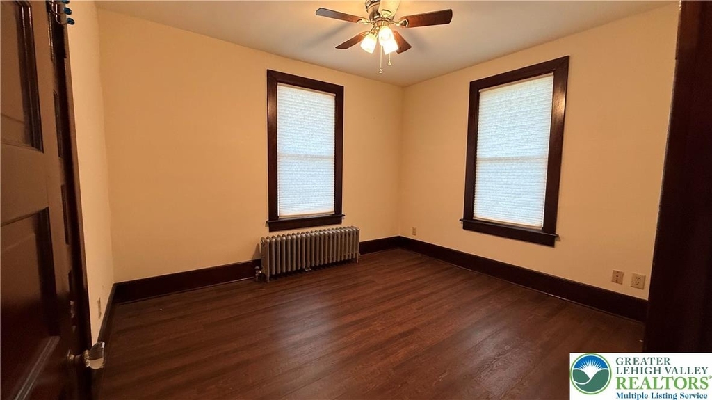 3241 Freemansburg Avenue - Photo 7