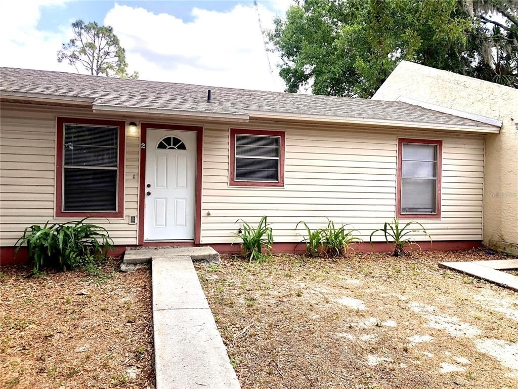 308 W Crescent Drive - Photo 0