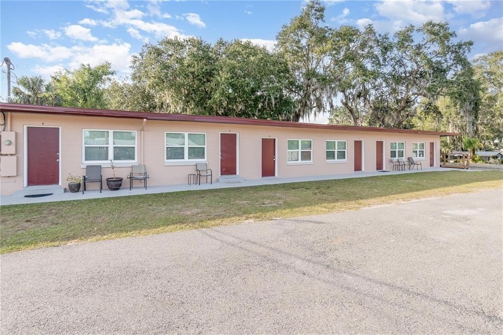 1401 E Alfred Street - Photo 0