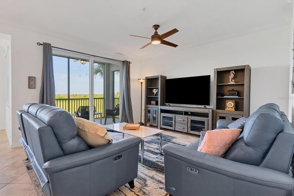14071 Heritage Landing Boulevard - Photo 4