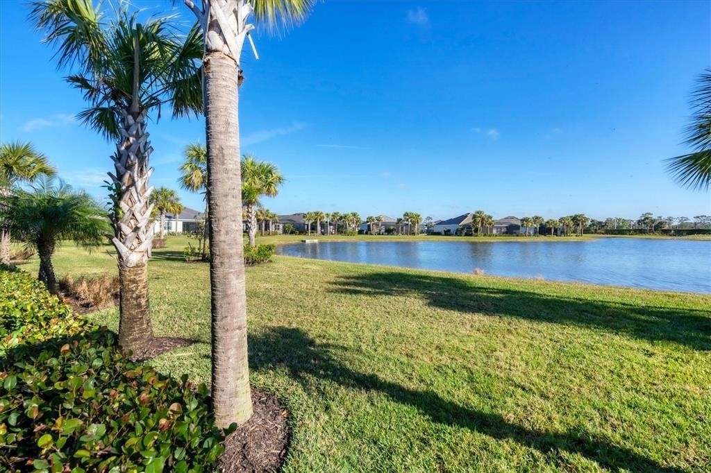 25228 Longmeadow Drive - Photo 29