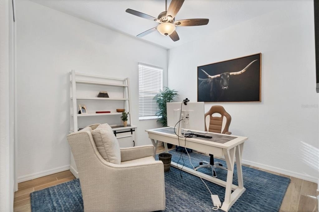 25228 Longmeadow Drive - Photo 20