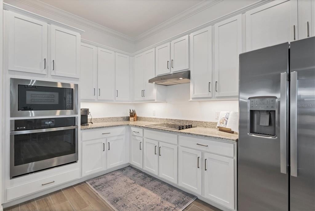 25228 Longmeadow Drive - Photo 10