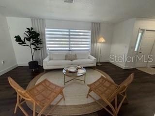 1802 Los Alamos Drive - Photo 2