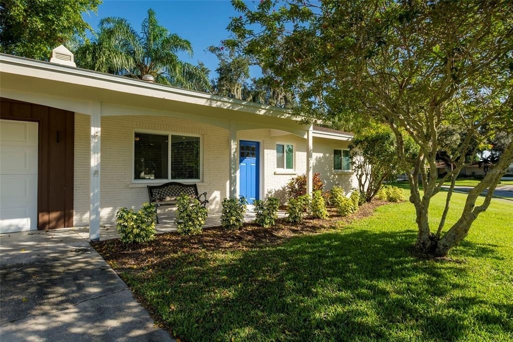 3005 Chase Circle - Photo 1