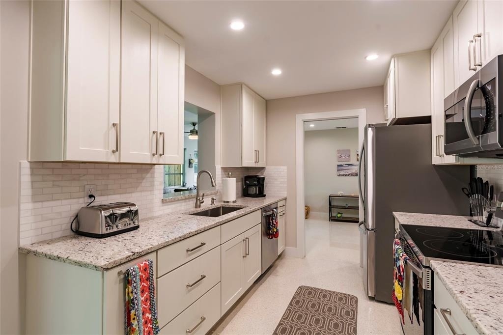 3005 Chase Circle - Photo 8