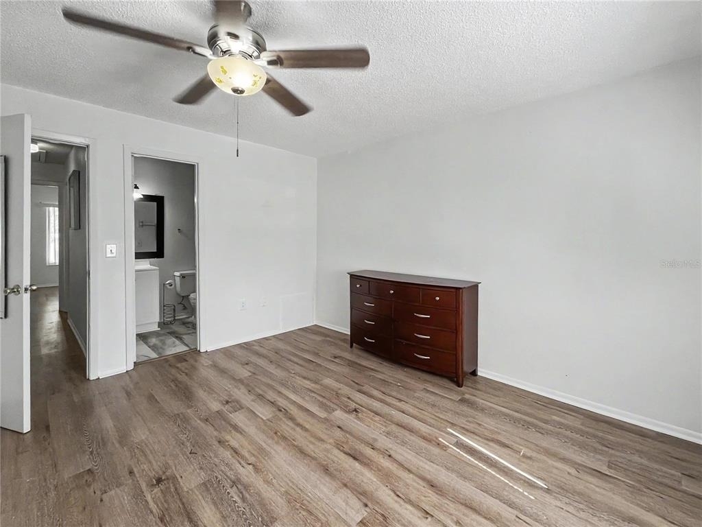 2752 Hidden Lake Boulevard - Photo 8