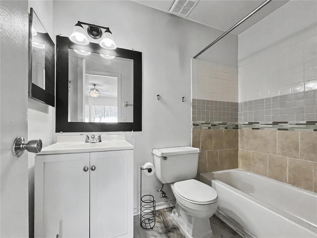 2752 Hidden Lake Boulevard - Photo 9