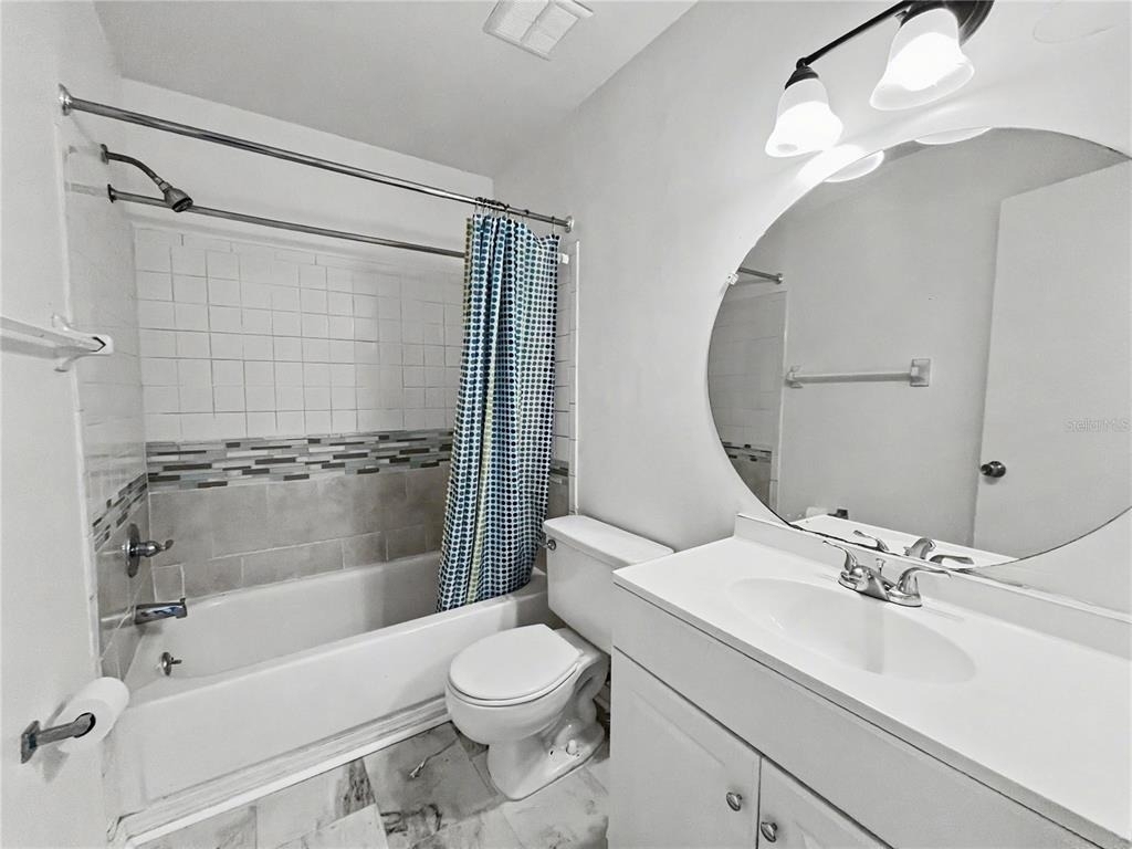 2752 Hidden Lake Boulevard - Photo 11