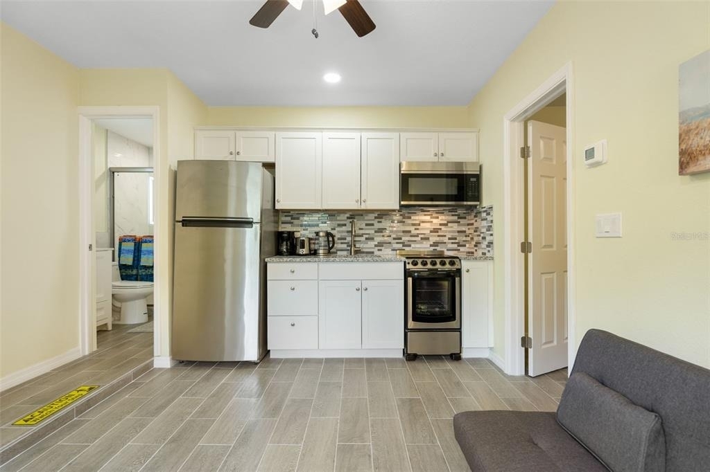 11953 De Leon Drive - Photo 2
