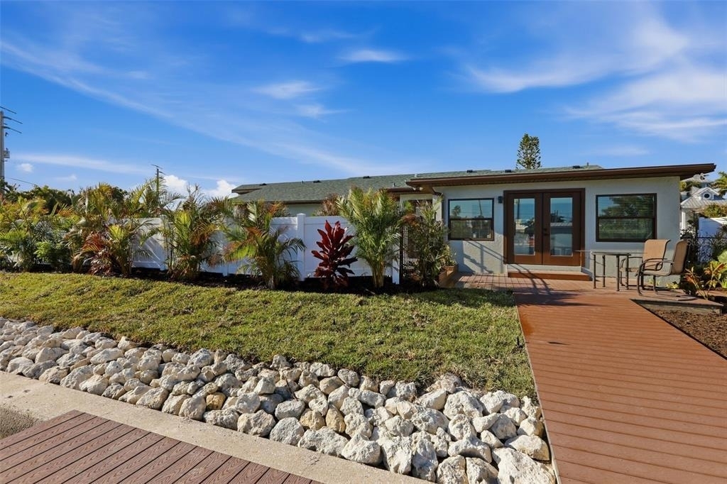 501 65th Street - Photo 44