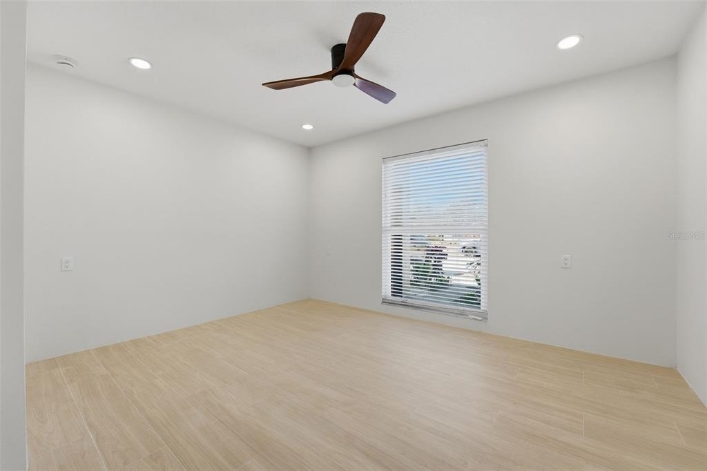 501 65th Street - Photo 41
