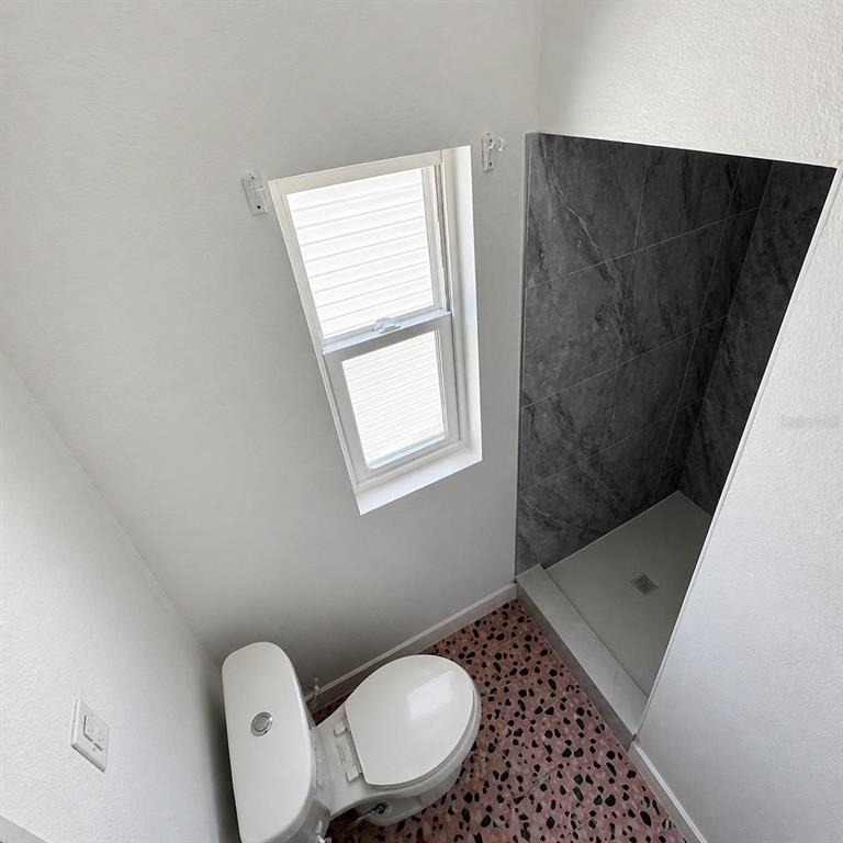 601 Corey Avenue - Photo 5
