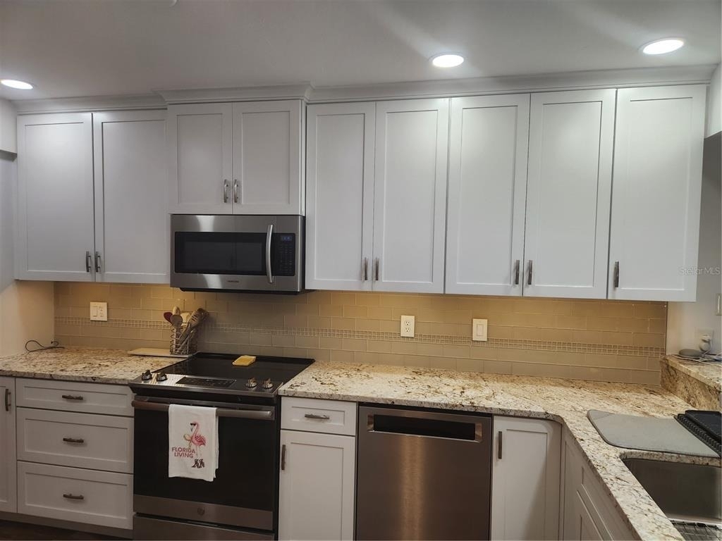 3411 Avenida Madera - Photo 4