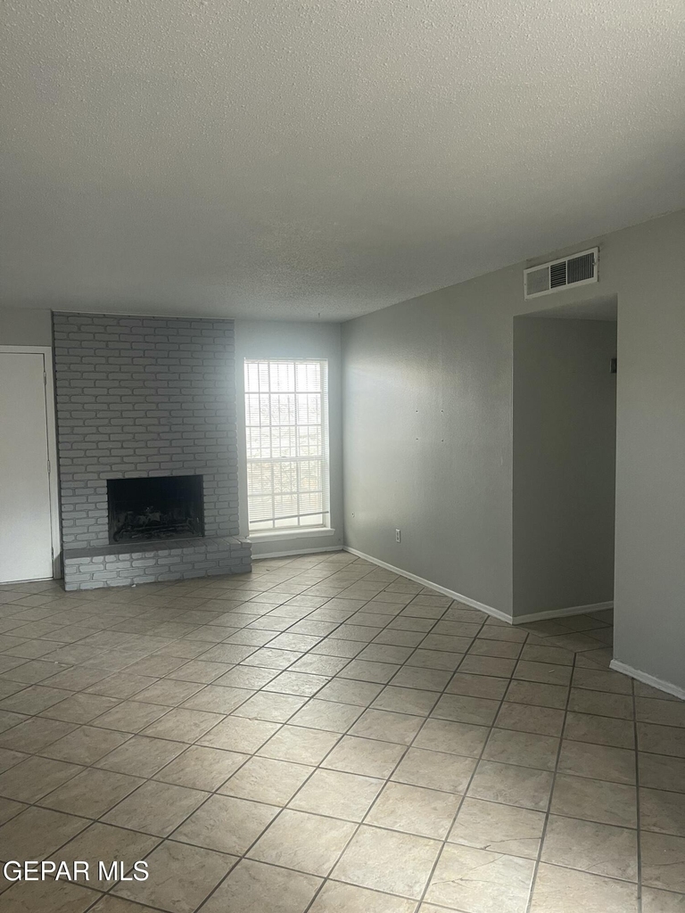 8614 Mettler Drive - Photo 5