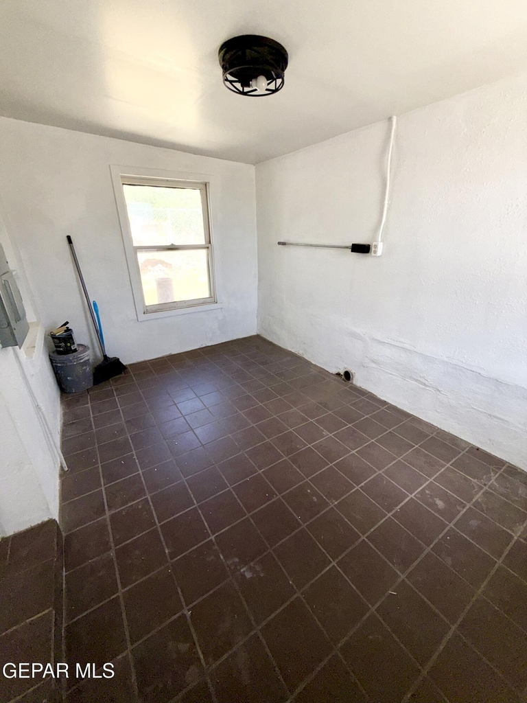 3203 Frankfort Avenue - Photo 15