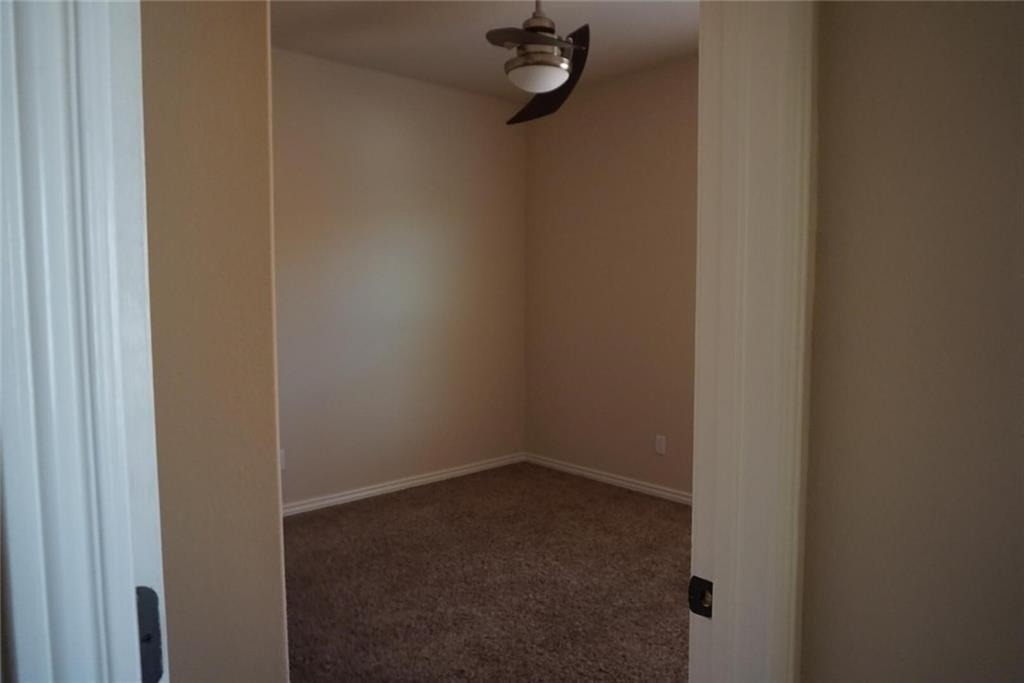 5828 Megan Street - Photo 9