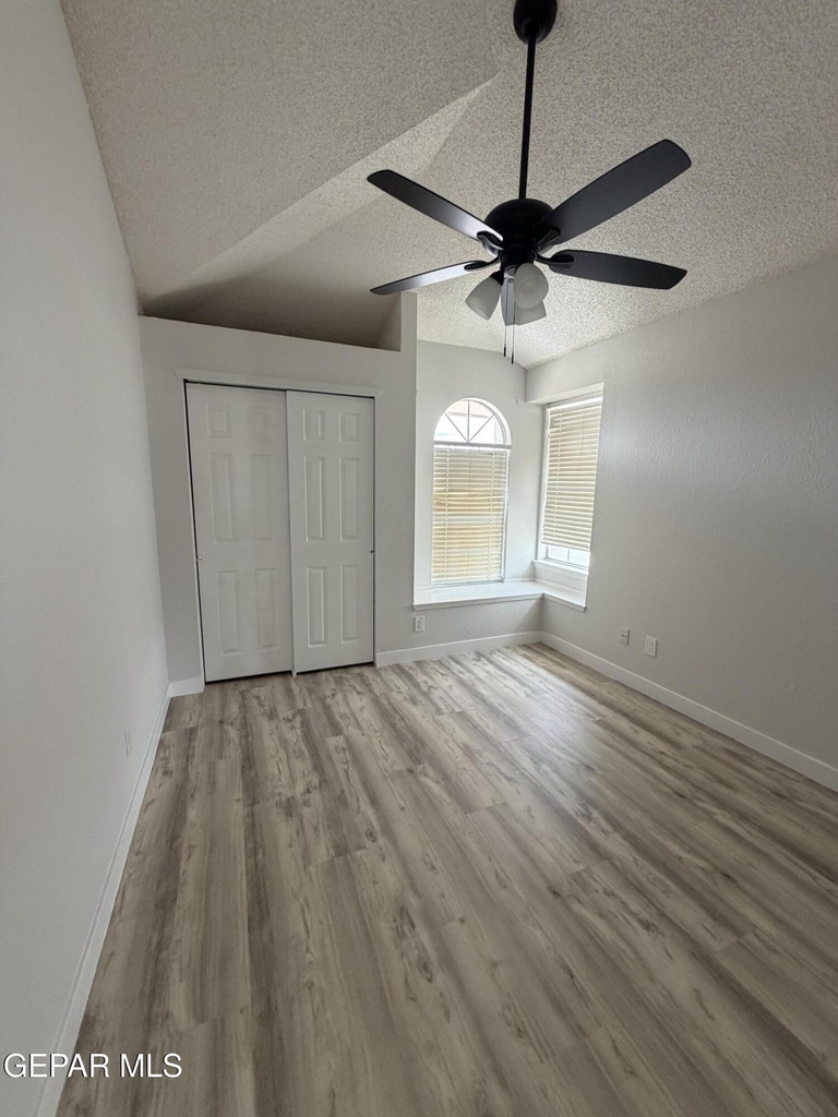 11501 Garibay Court - Photo 13
