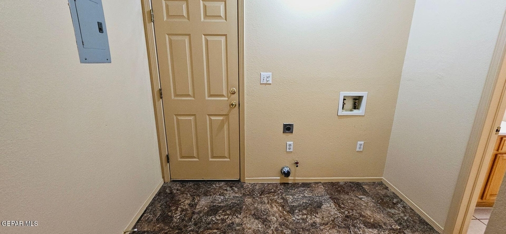 3903 Van Buren Avenue - Photo 13