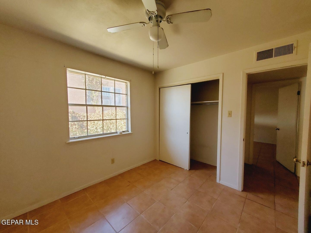 3146 Federal Avenue - Photo 6