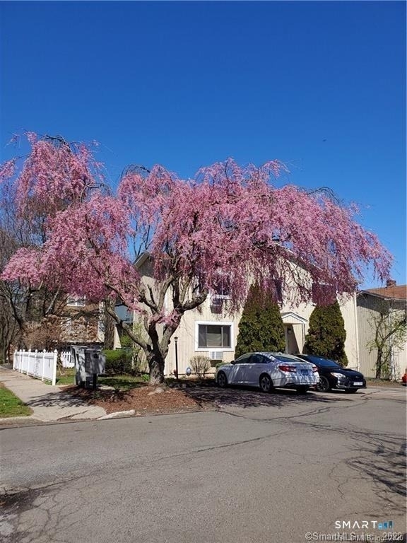 60 Plainfield Avenue - Photo 0